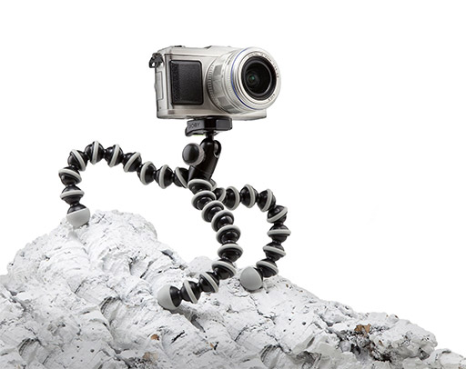 Joby_GorillaPod_Hybrid_Tripod